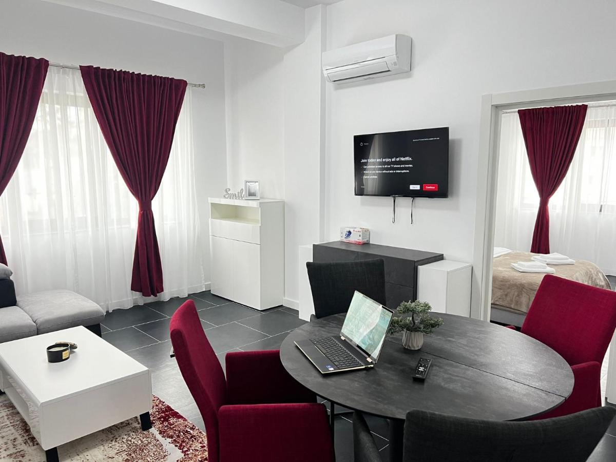 Luxury Cozy Apartments - City Center Suceava Luaran gambar