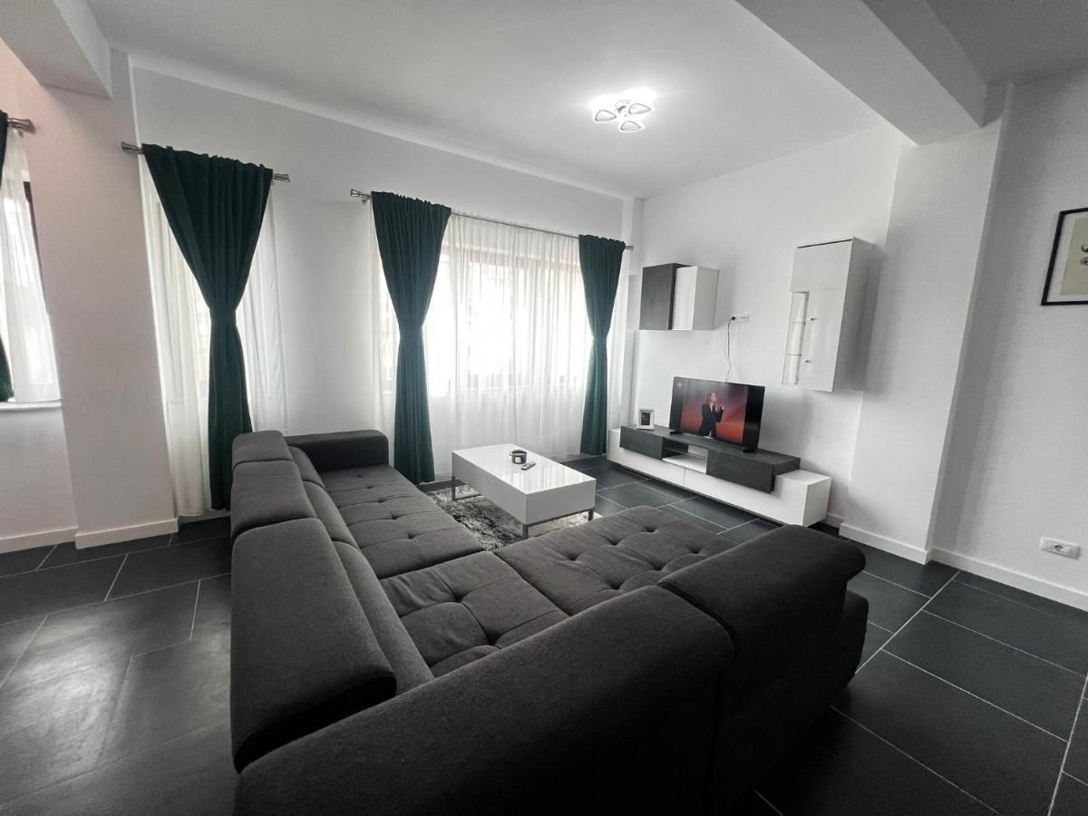 Luxury Cozy Apartments - City Center Suceava Luaran gambar