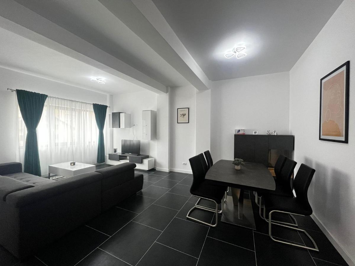 Luxury Cozy Apartments - City Center Suceava Luaran gambar