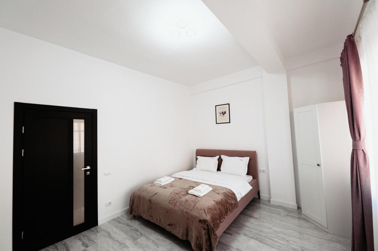 Luxury Cozy Apartments - City Center Suceava Luaran gambar
