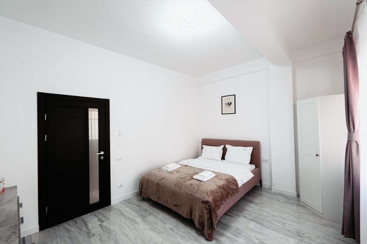 Luxury Cozy Apartments - City Center Suceava Luaran gambar