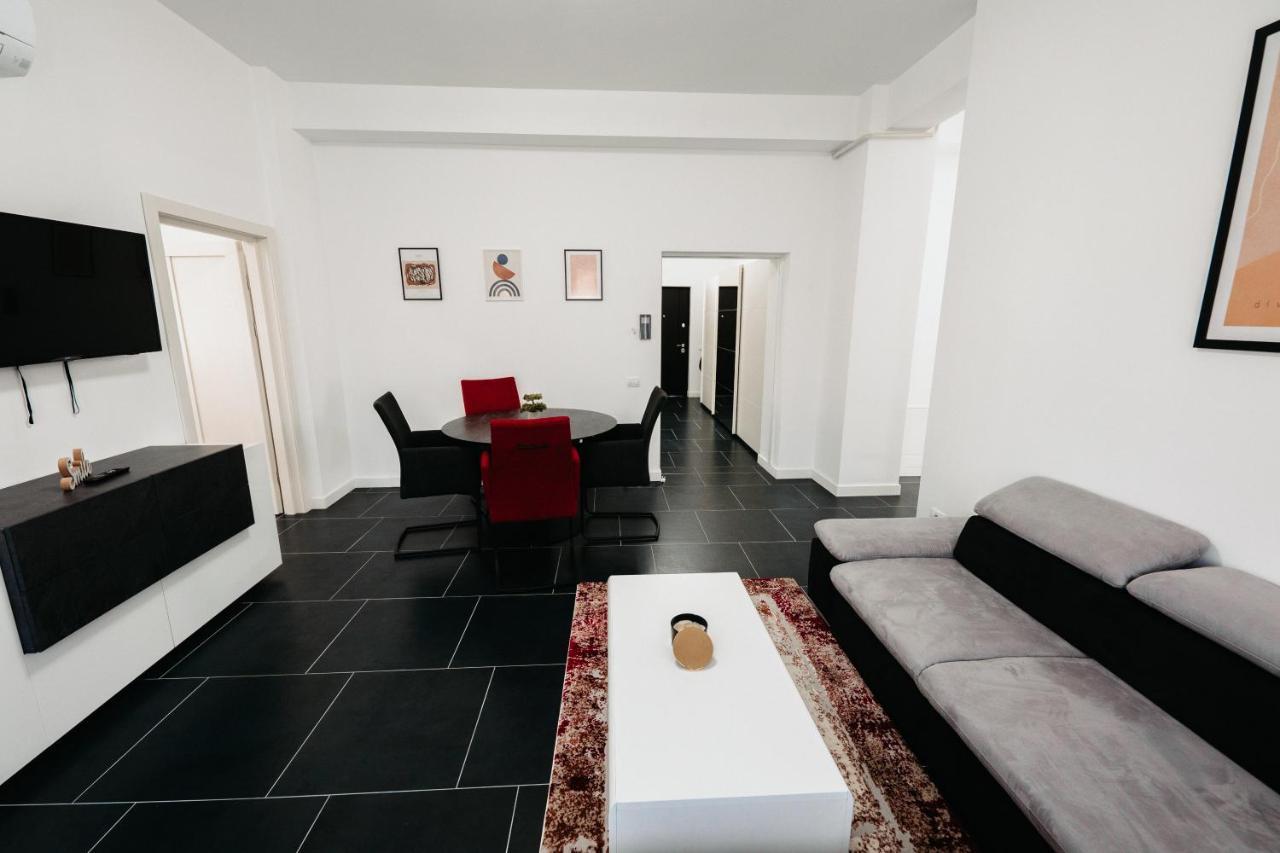 Luxury Cozy Apartments - City Center Suceava Luaran gambar