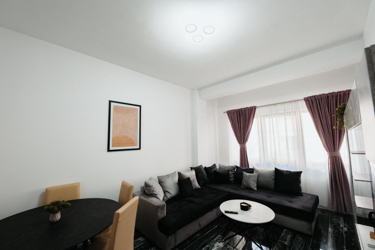 Luxury Cozy Apartments - City Center Suceava Luaran gambar